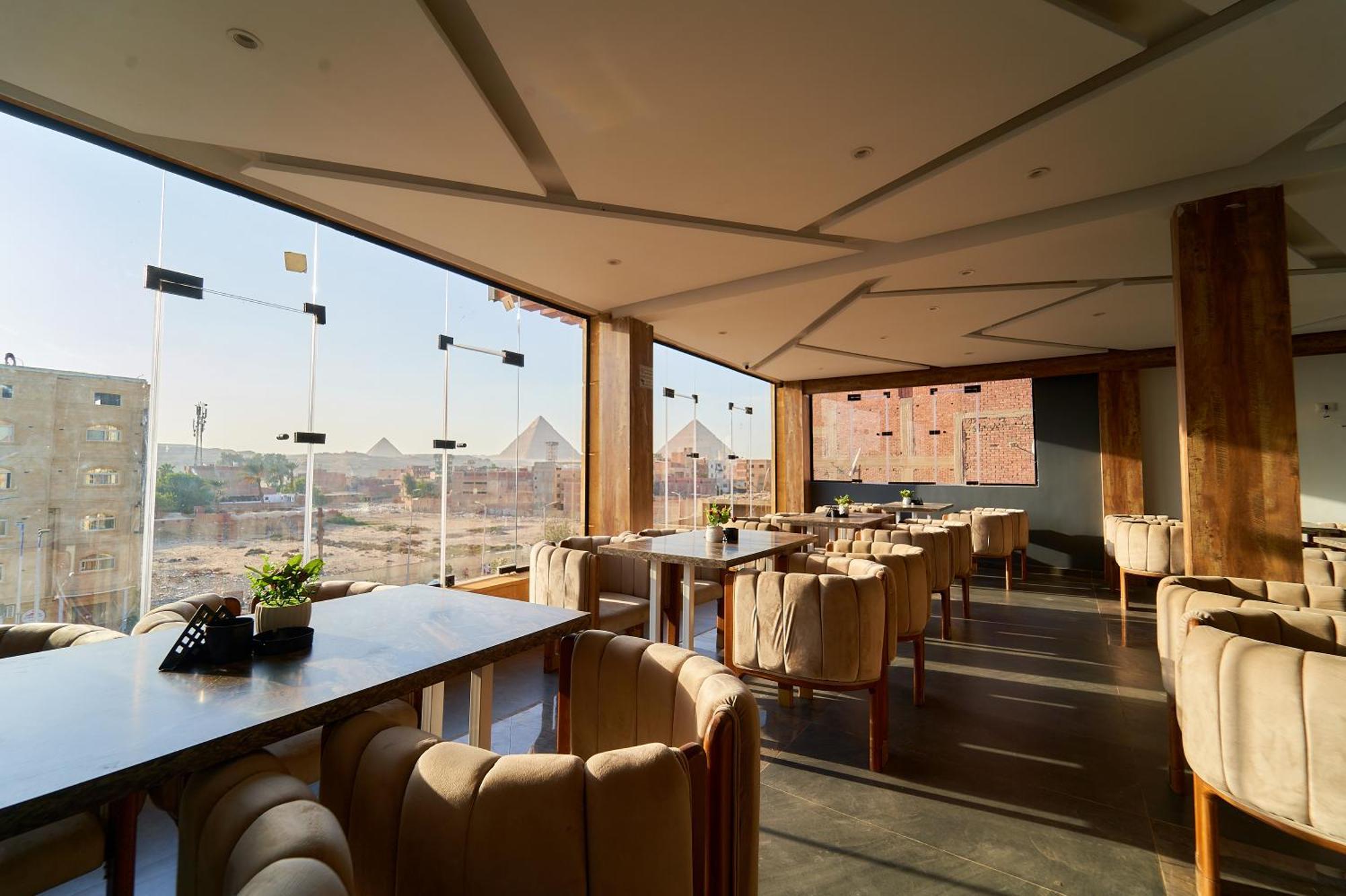 Crown Pyramids View Hotel Giza Eksteriør bilde